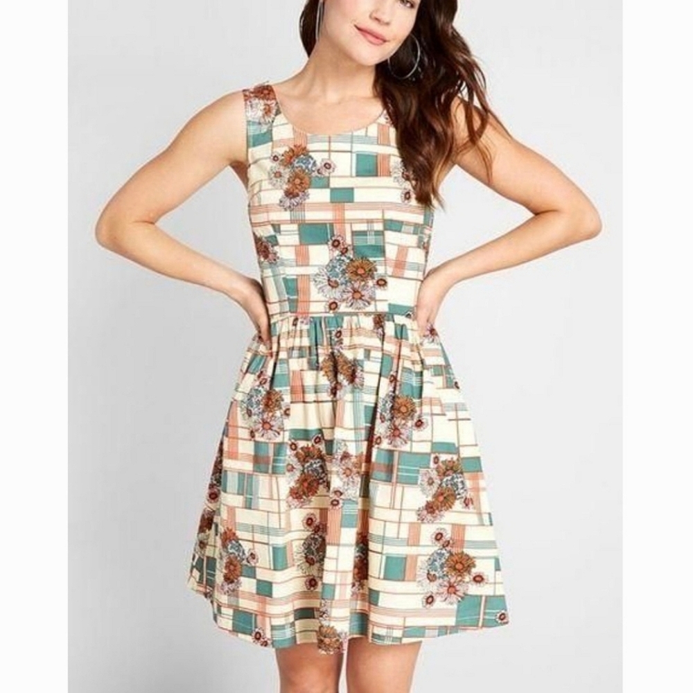 Modcloth Sunflower Pattern Fit & Flare Vintage Style Dress